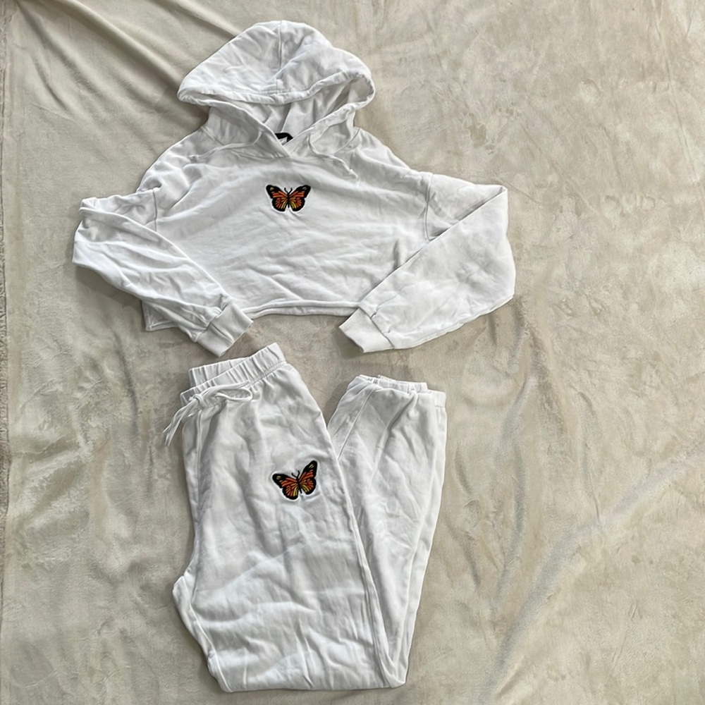 SHEIN Butterfly Embroidery Drawstring Hoodie & Sweatpants Set